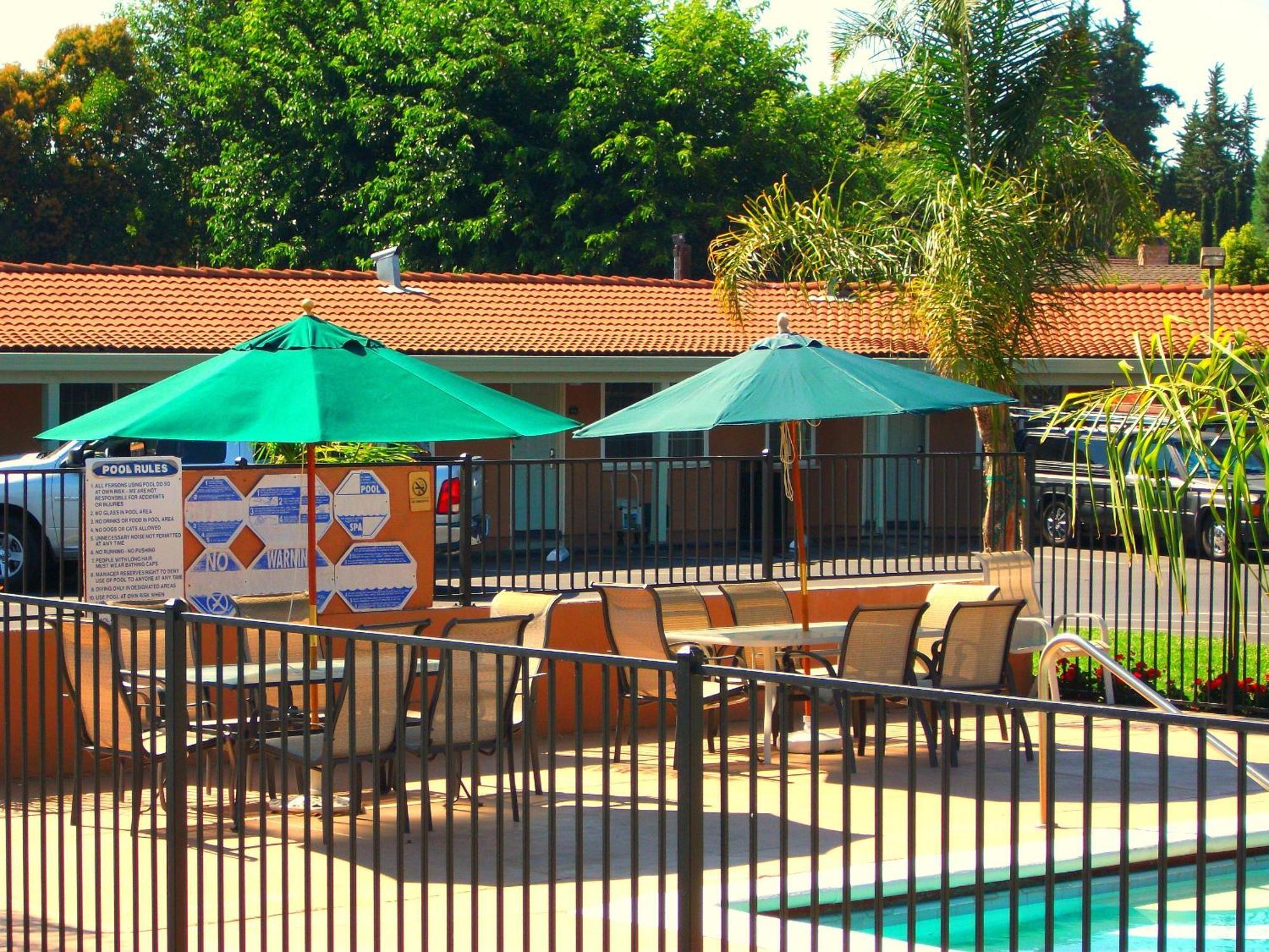 Tri-Valley Inn & Suites Pleasanton Zewnętrze zdjęcie