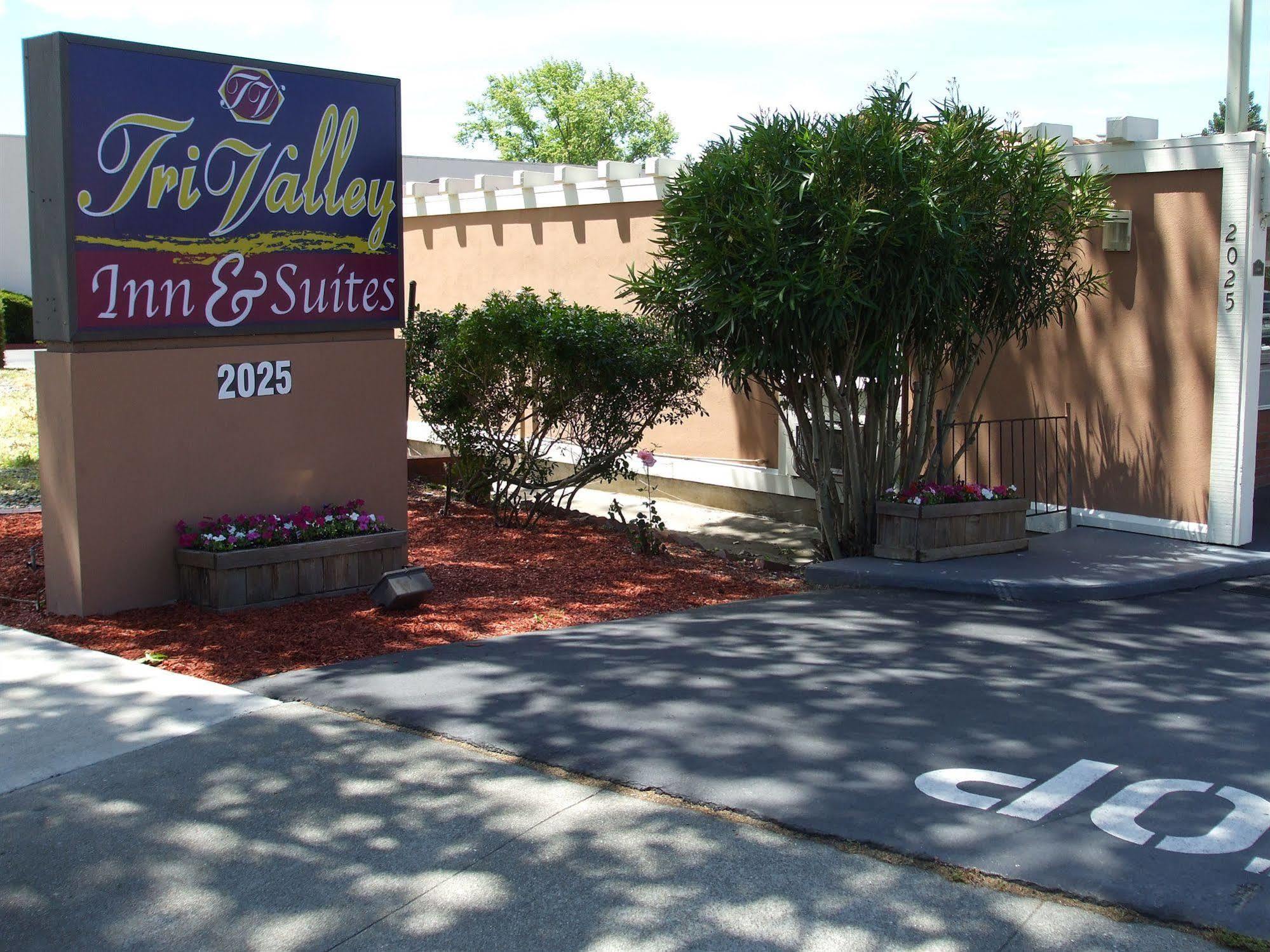 Tri-Valley Inn & Suites Pleasanton Zewnętrze zdjęcie