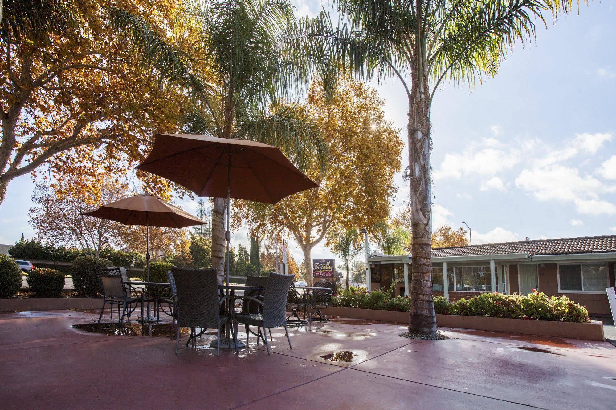Tri-Valley Inn & Suites Pleasanton Zewnętrze zdjęcie